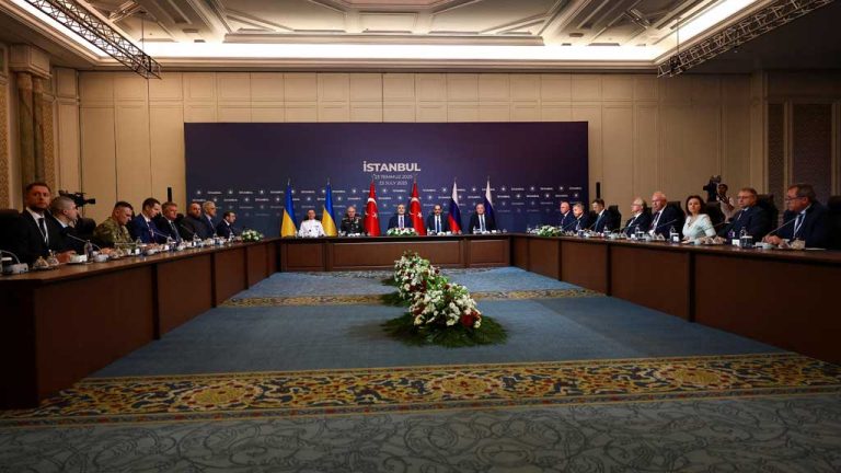 ukrain-russia-3rd-round-peace-talk-240725-1753339208